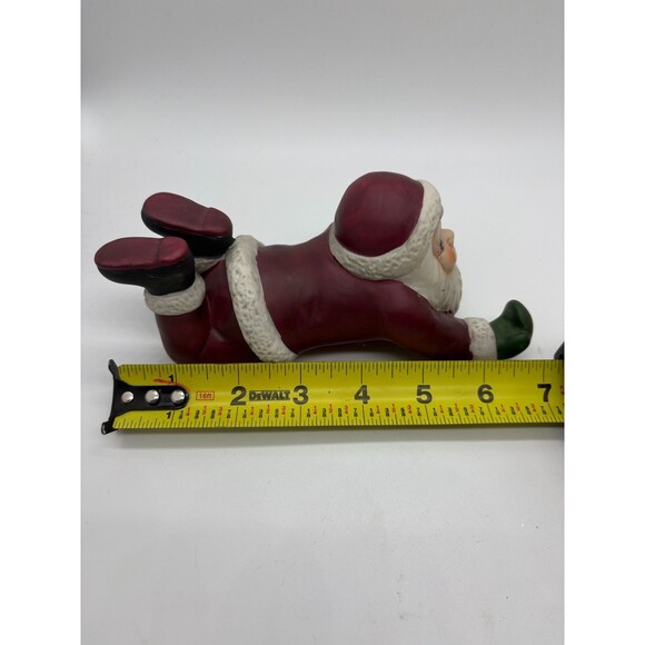 Santa Claus Figurine Lying Down Pose Ceramic Christmas Decoration 3" - Picture 7 of 7